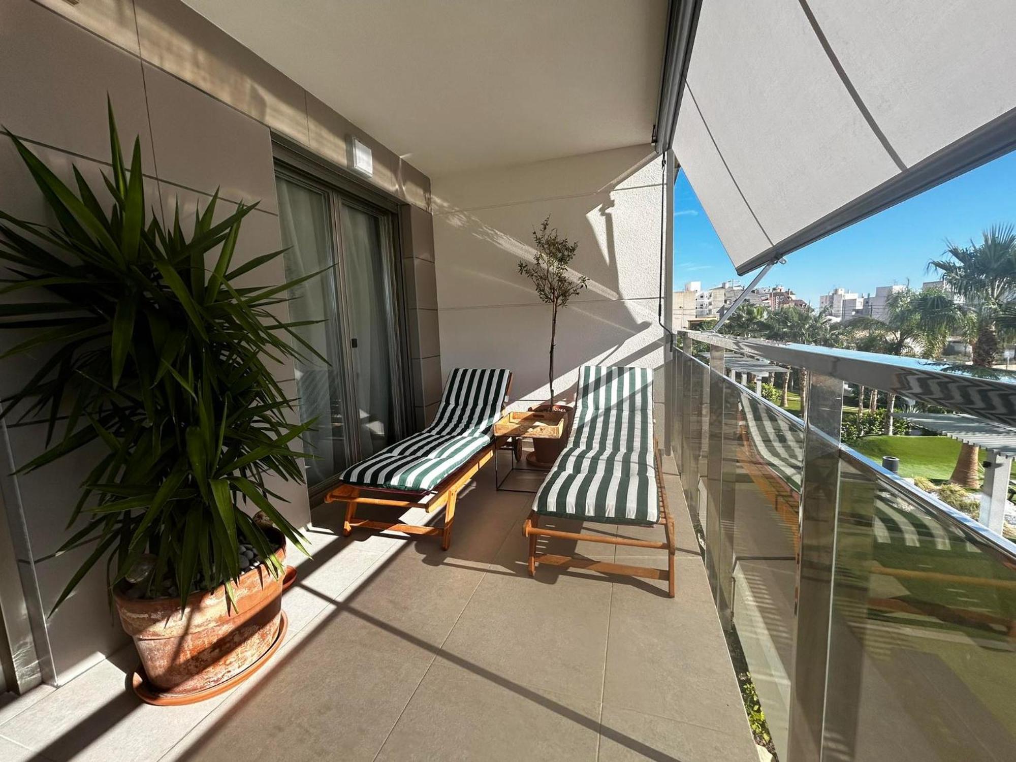 Verano - 2 Bedrooms - Piscina - Garaje Apartment *